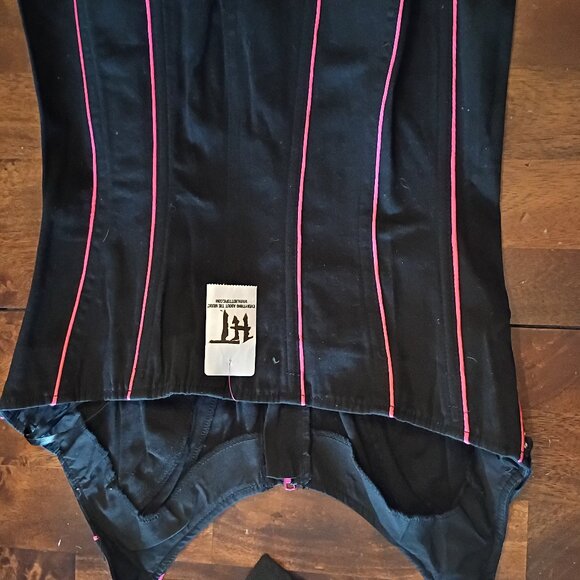 Tripp NYC Y2K Corset Top - Picture 3 of 6